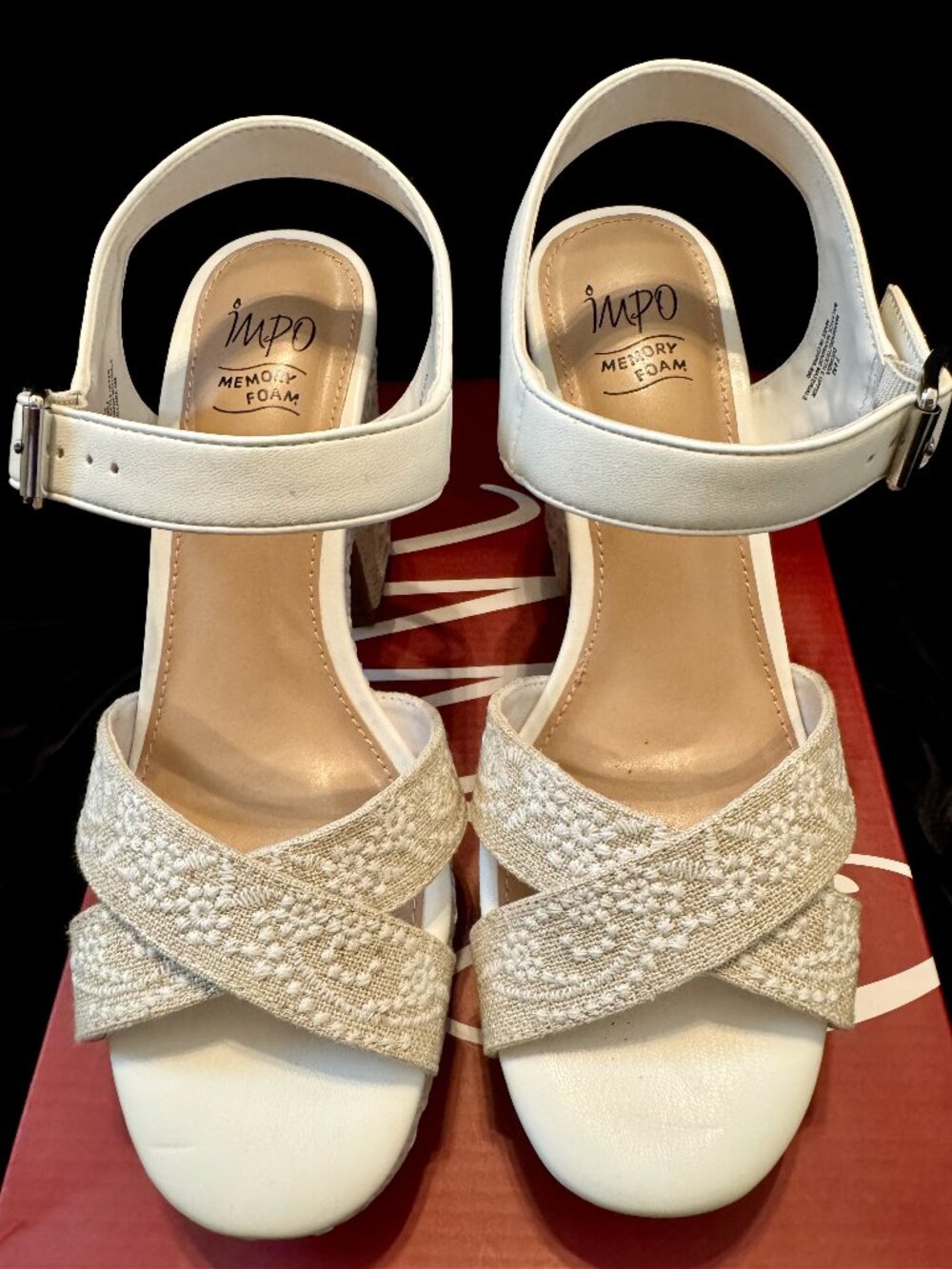 Impo Orinda Platform Sandal Women’s, Size 7.5 M, Color Oatmeal White